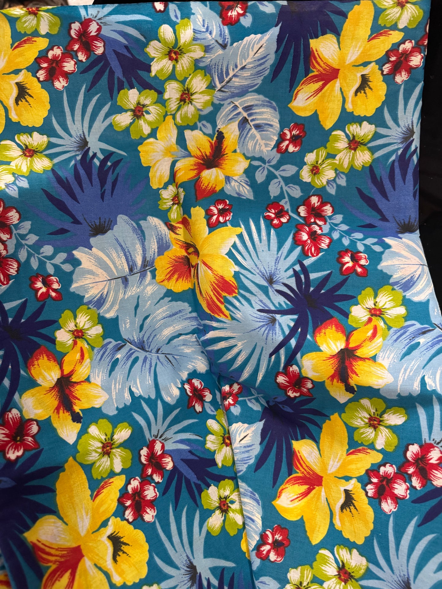 Poly/Cotton Hawaiian Print Poly/Cotton Fabric, 58" Inches Wide, Sold by Yard