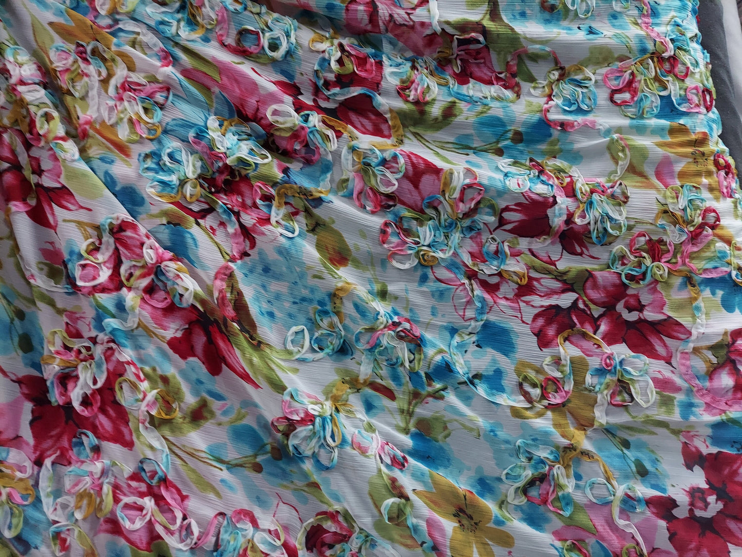 ad Poly Fabric Crinkle Chiffon Yuryo Beautiful Floral embroider Abstract Ruffle multicolor. 58" wide sold by yard