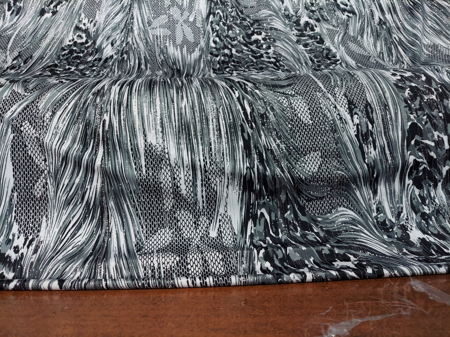 ad sparkling fabric animal print 4-way stretch 58 inches wide sold by yard