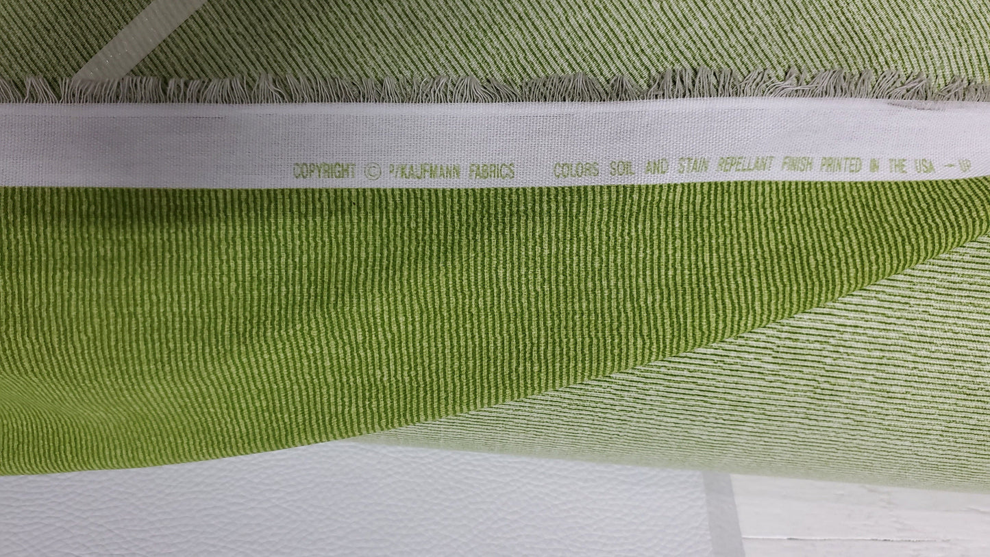 P/Kaufmann Outdoor, grass color, Lehigh patern, 54" Fabric