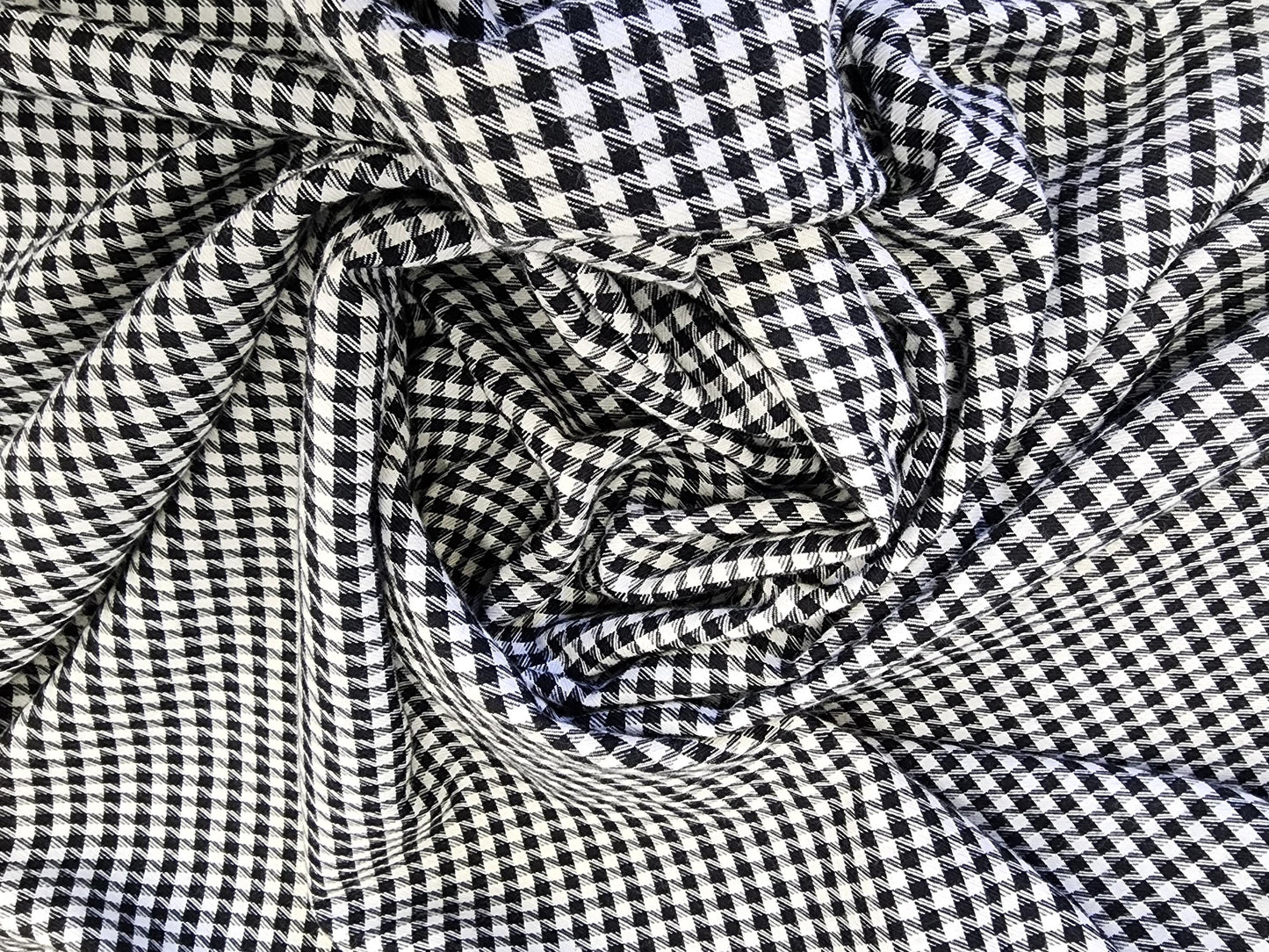 black\white Houndstooth fabric 58 inches wide poly rayon sold by yard