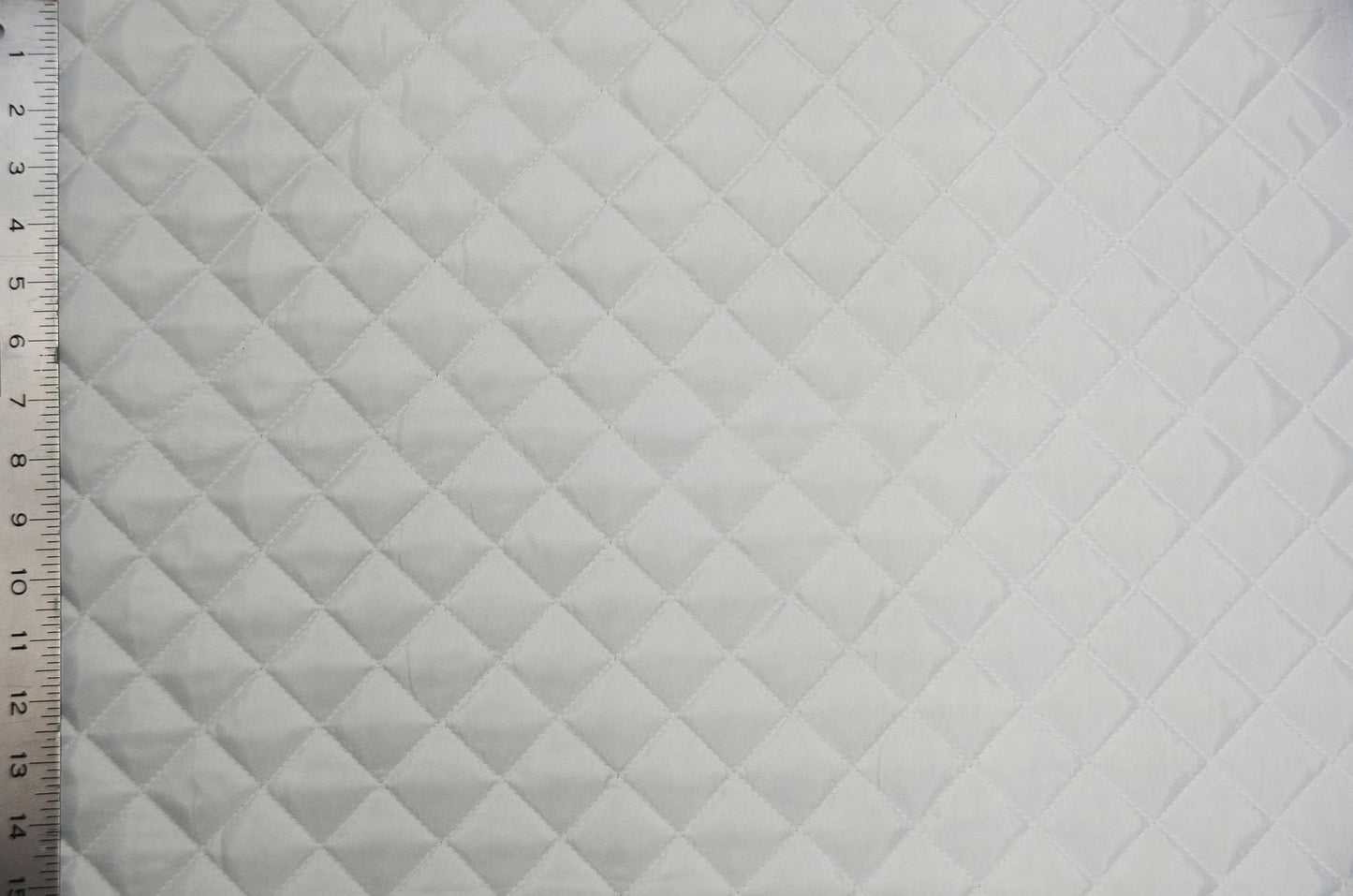 Polyester Quilted Padded Lining Fabric white