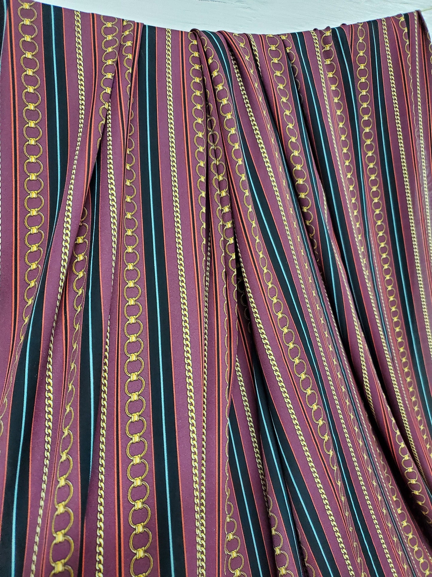 ad chiffon/Georgette 58 inches wide chains design fabric by yard