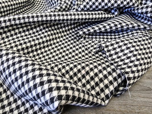 black\white Houndstooth fabric 58 inches wide poly rayon sold by yard